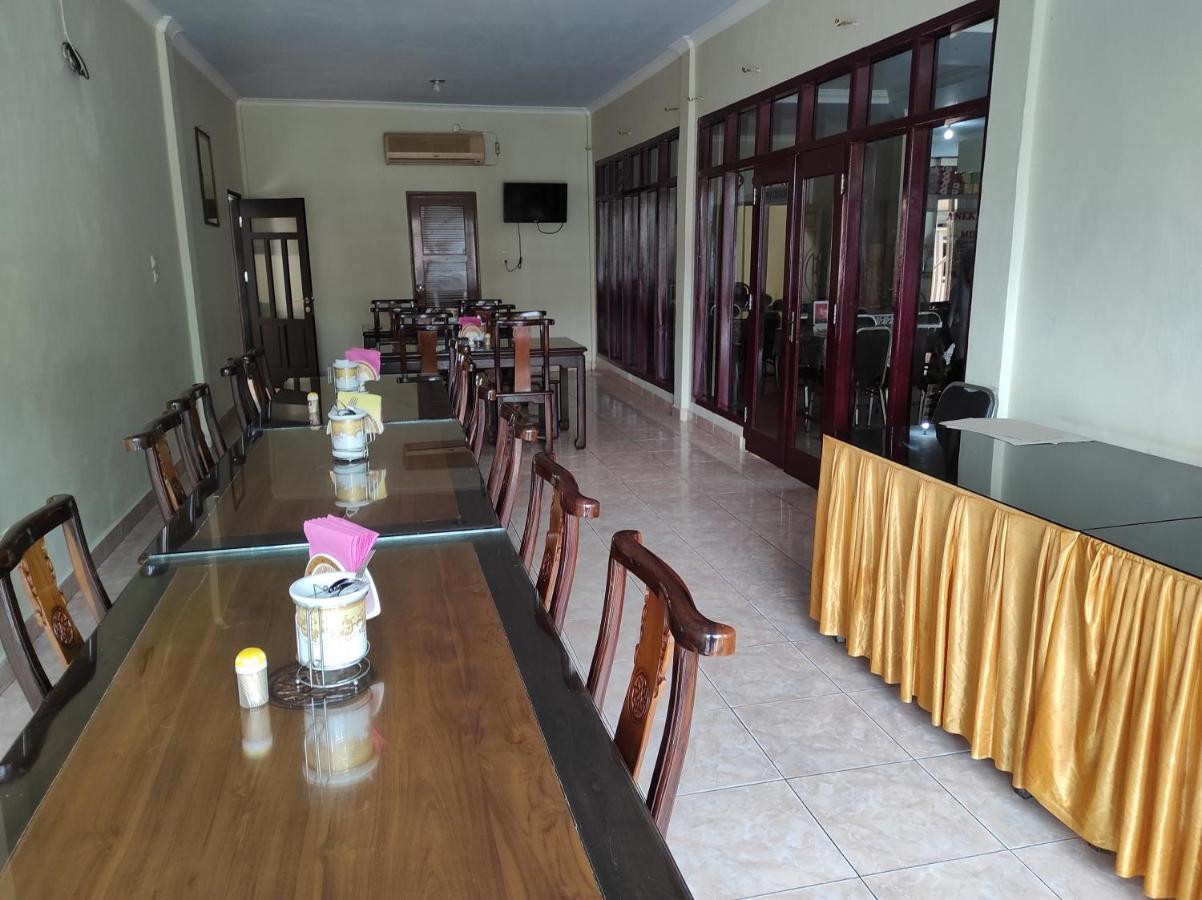 Hotel Randik Sekayu Екстериор снимка